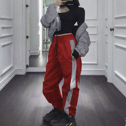 Damen Sportliches Jogginganzug mit reflektierenden Akzenten Heidi-Mode