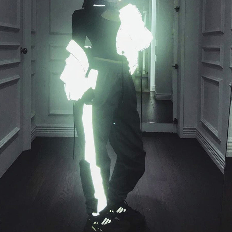 Damen Sportliches Jogginganzug mit reflektierenden Akzenten Heidi-Mode