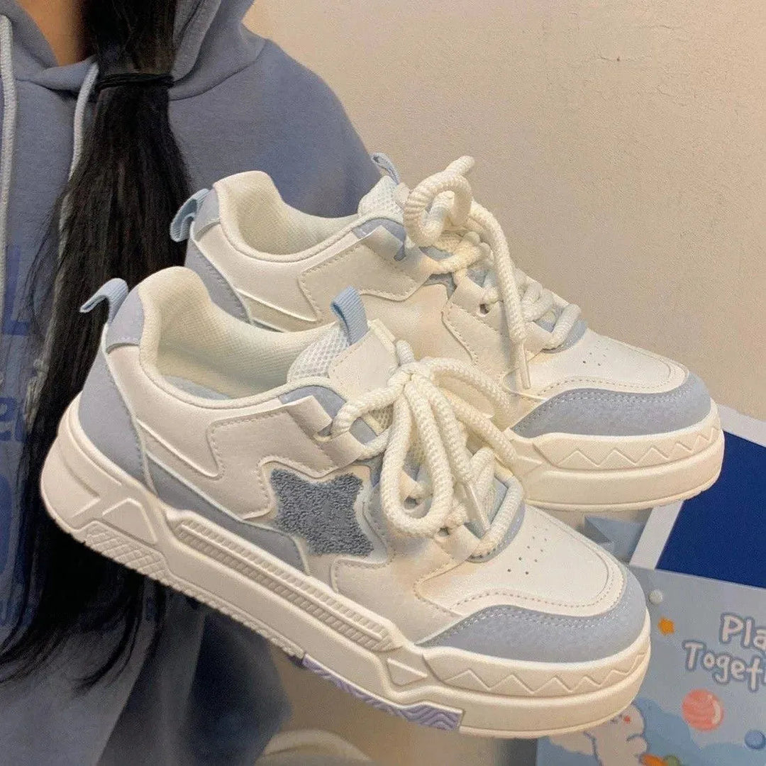 Heidi-Mode | Sneakers Damen aus Stoff mit Stern-Detail – Lässiger und vielseitiger Stil