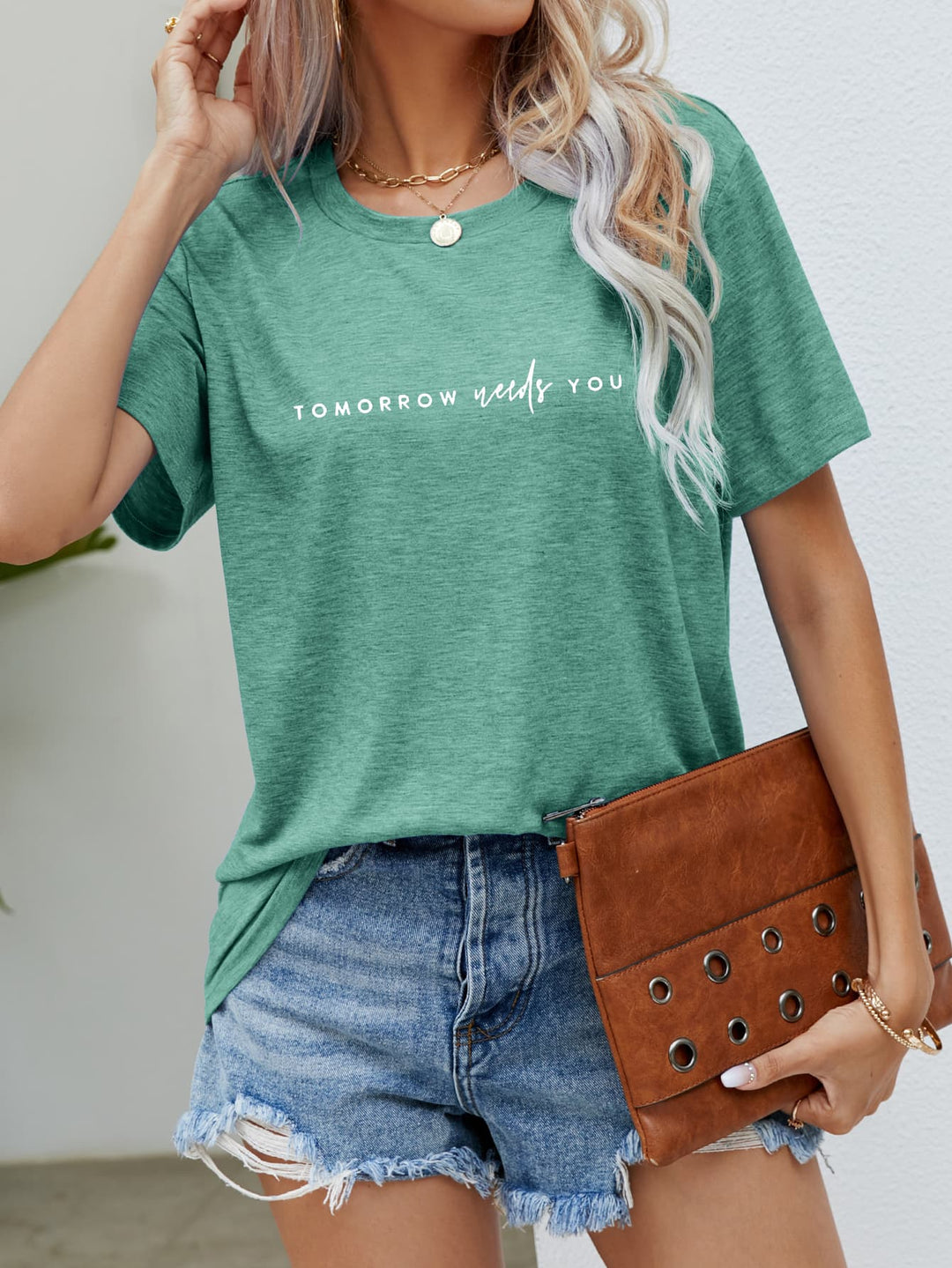 Heidi-Mode | Tomorrow Needs You Grafik T-Shirt