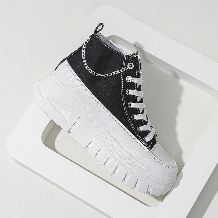 Heidi-Mode | Sneaker mit dicker Sohle