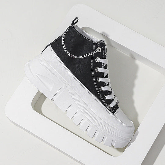 Heidi-Mode | Sneaker mit dicker Sohle