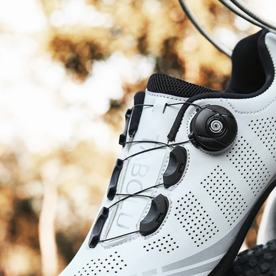 Heidi-Mode | Outdoor Fahrradschuhe für Mountain und Trail