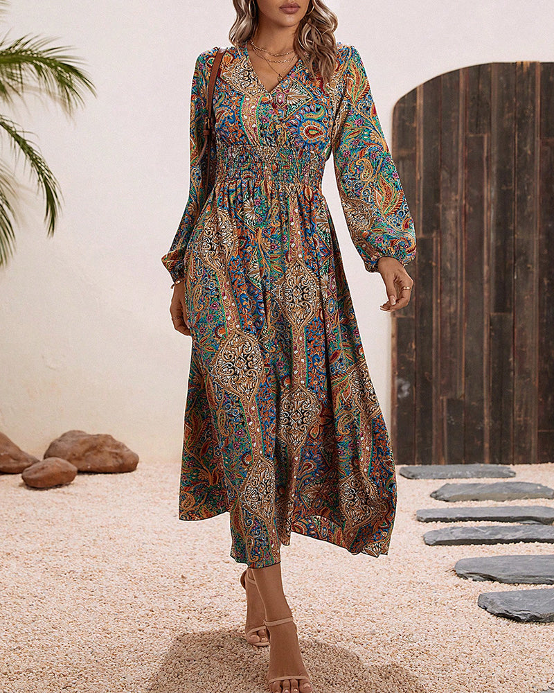 – Elegantes Kleid mit buntem Paisley-Muster