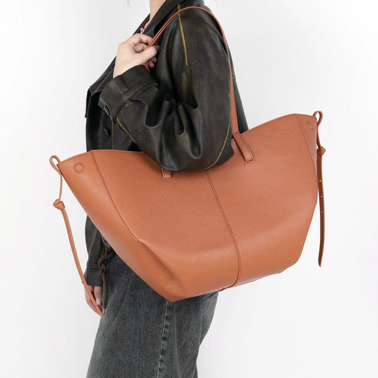 Heidi | Geräumige Handtasche aus veganem Leder