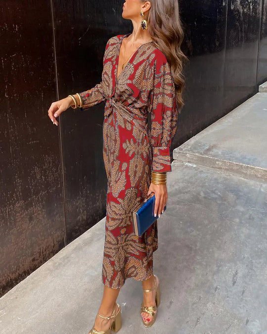 Vintage Langarmkleid mit V-Ausschnitt