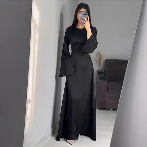 Heidi-Mode | Satin Frauenkleid In Maxi-Länge