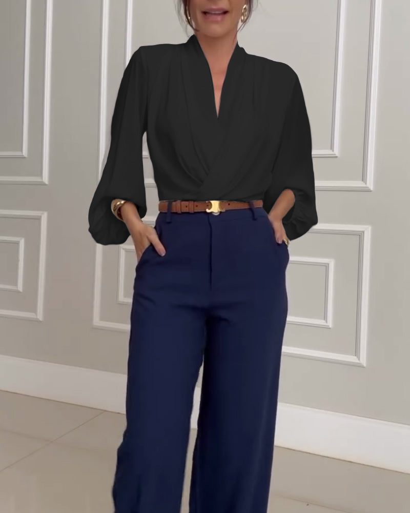 Heidi-Mode | Stilvolle weiße Bluse mit Lampionärmeln und V-Ausschnitt