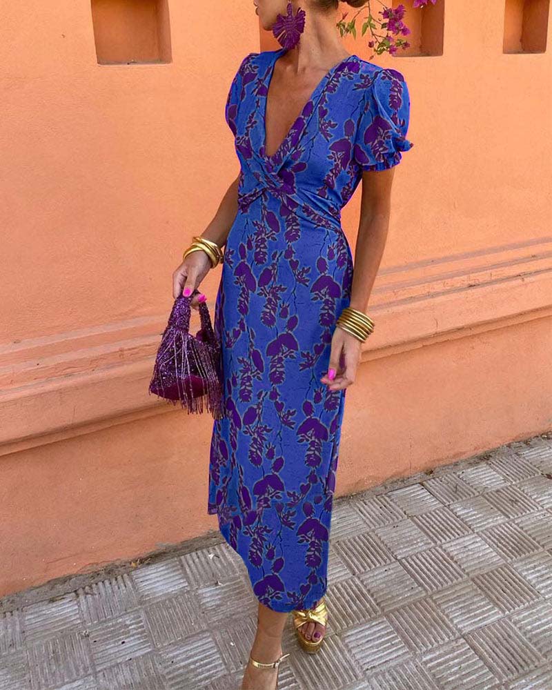 Heidi-Mode | Zeitloses Midi-Kleid mit Ärmeln