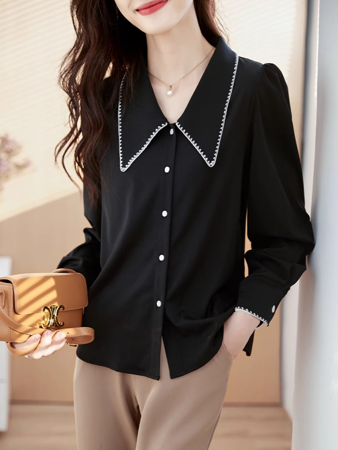 Heidi-Mode | Revers Chiffon Shirt Schwarz