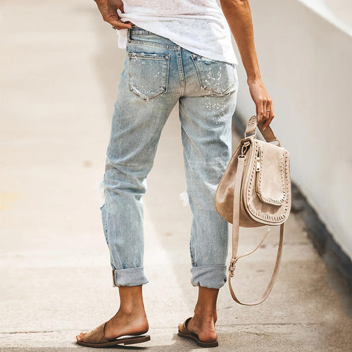 Heidi-Mode | Zwei Ripped Knee Slim Fit Jeans