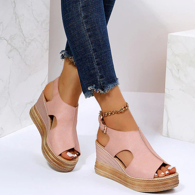 Heidi-Mode | Elegante Damensandalen mit Schnalle