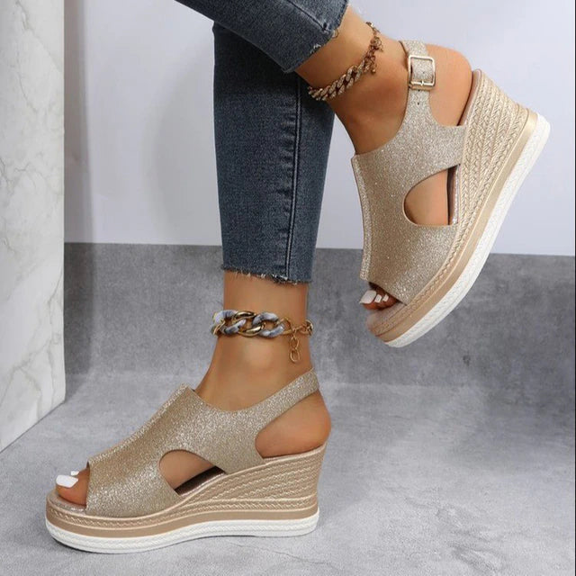 Heidi-Mode | Elegante Damensandalen mit Schnalle