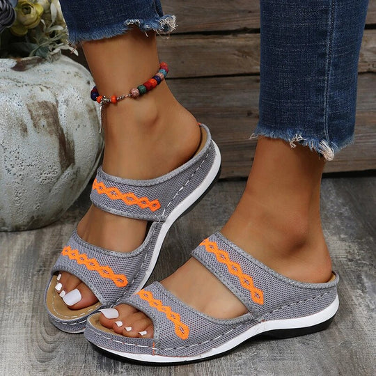 Heidi-Mode | Sandalen aus Leder, Die Das Fußgewölbe Unterstützen