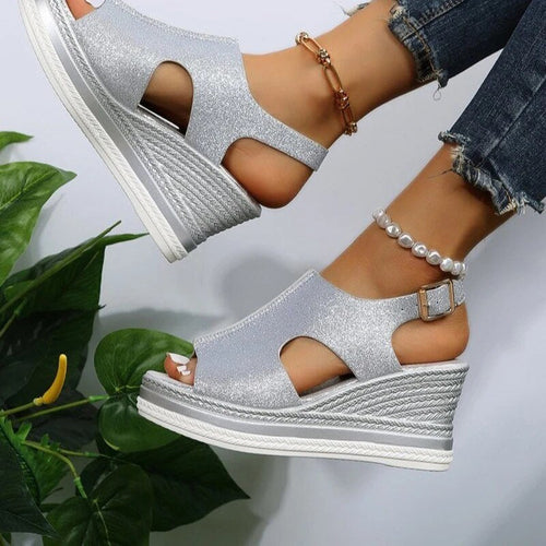 Heidi-Mode | Orthopädische Keil Sandalen für Den Sommer