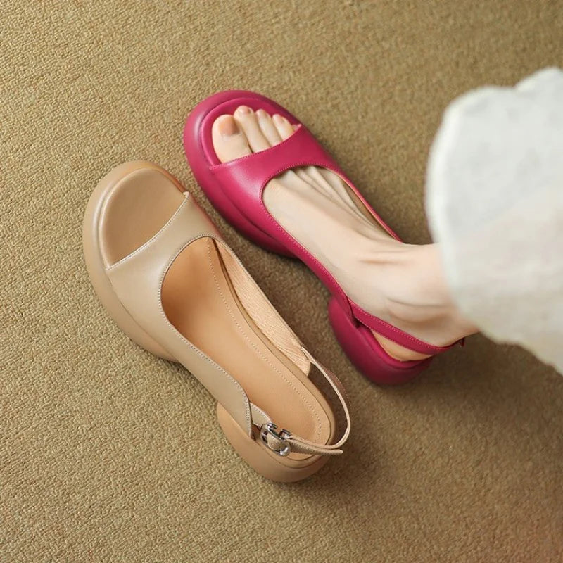 Heidi-Mode | Sandalen mit Hohen Absätzen für Den Sommer