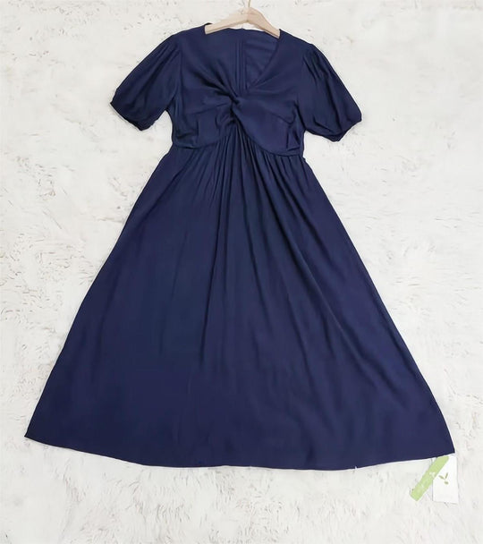 Marineblaues einfarbiges Midikleid mit kurzen Ärmeln