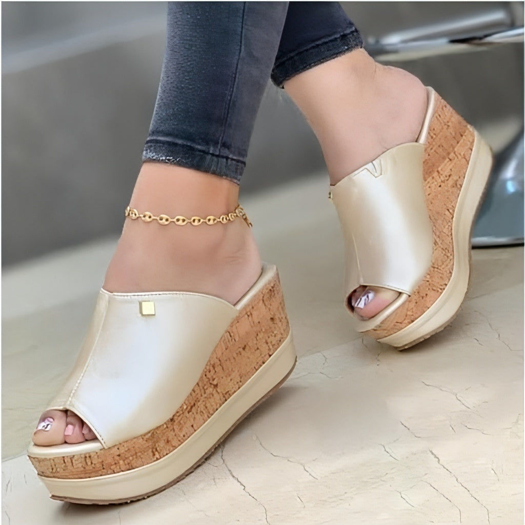 Heidi-Mode | Peep Toe Wedges Sandalen