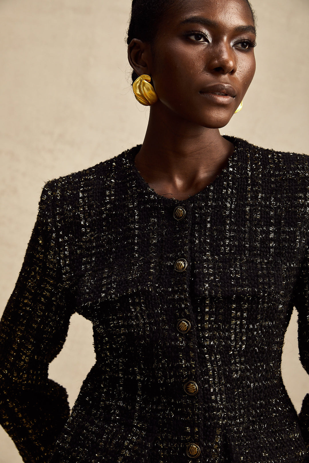 Heidi-Mode | Schwarze Metalliche Tweedjacke & Shorts Passendes Set