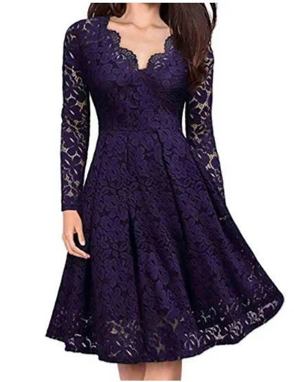 Spitzenkleid mit V-Ausschnitt - Lara