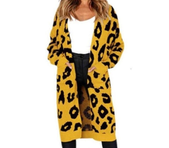 Damen Langstrickjacke mit trendigem Leopardenmuster Heidi-Mode