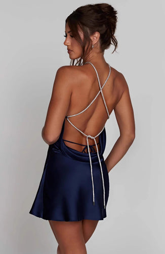 Heidi Mode | Rückenfreies sexy Kleid mit Trägern