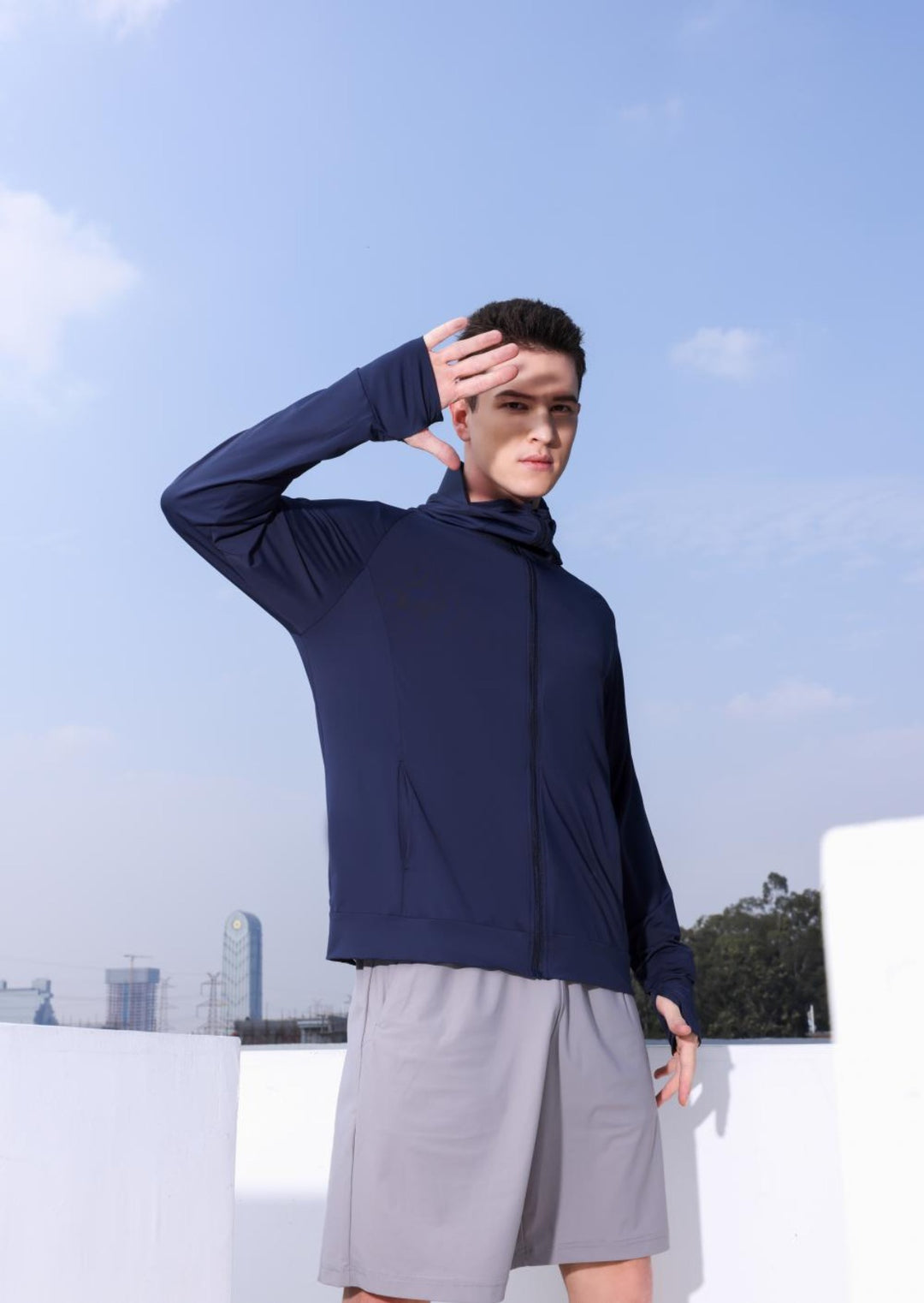 Heidi Mode | Eisempfindliche bakteriostatische und milbenentfernende Sonnenschutzkleidung mit Sonnenschutzmaske