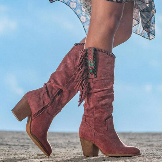 Heidi-Mode | Kniestrumpf Stiefel Kunst Wildleder Blockabsatz Fransen und Nieten Western Stil