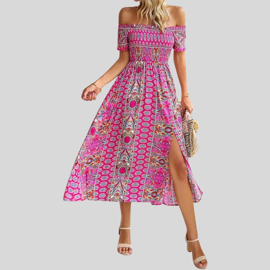 Langes Boho-Kleid mit freien Schultern und Rüschen