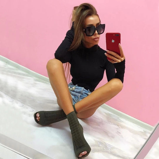 Damen Figurbetonter Langarm-Bodysuit mit hohem Kragen Heidi-Mode