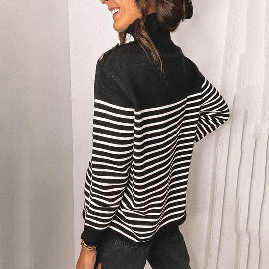 Damen modischer Streifenpullover mit hohen Kragen und dekorativen Knöpfen Heidi-Mode