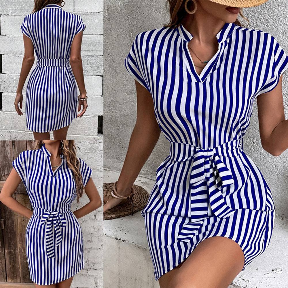 Heidi Mode | Ärmelloses gestreiftes Kleid mit Schnürsenkeln