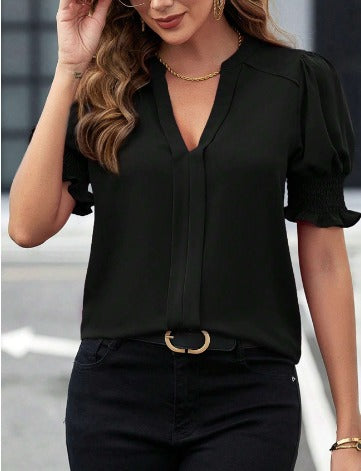 Heidi-Mode | V-Ausschnitt Stilvolle Bluse