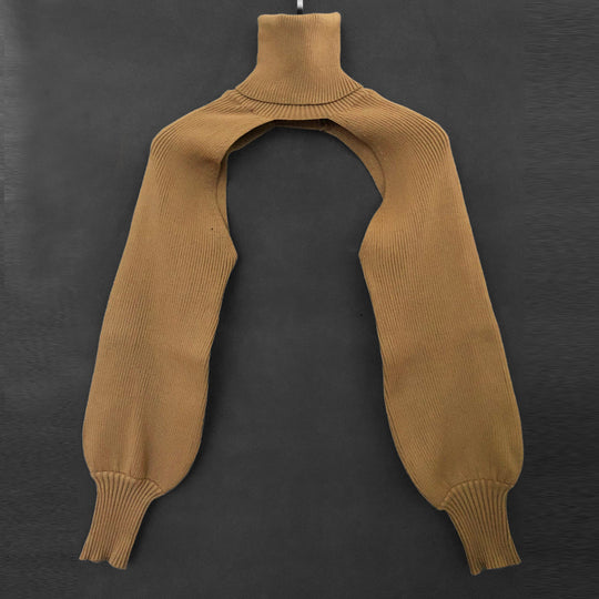 Damen Strickoberteil mit innovativem Schnitt und hohem Kragen Heidi-Mode