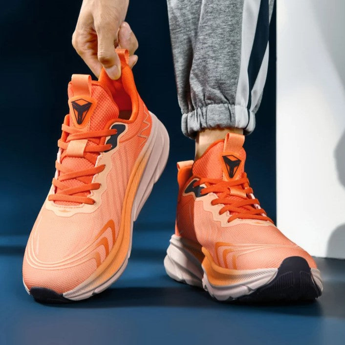 Heidi-Mode | Laufschuh Immer Vorne und Unter Kontrolle