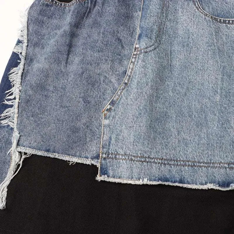 Heidi-Mode | Damenkleid mit Reißverschluss aus Netzstoff mit Denim-Nähten ohne Ärmel und Rundhalsausschnitt