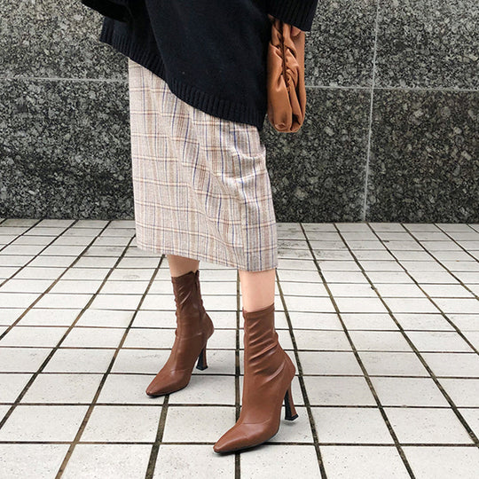 Stiefel mit elegantem Stiletto-Absatz für einen stilvollen Auftritt