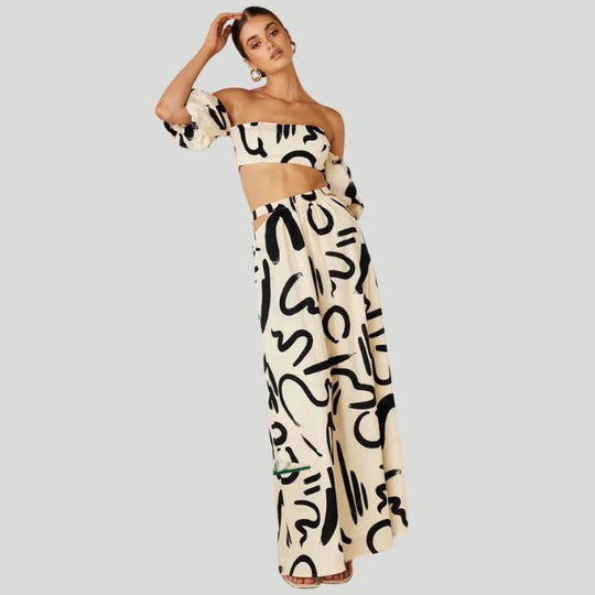Heidi-Mode | Zweiteiliges Off Shoulder Set mit Abstraktem Druck