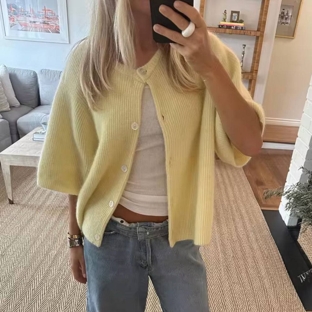 Heidi-Mode | Kurze Strick-Cardigan mit Knöpfen für Damen