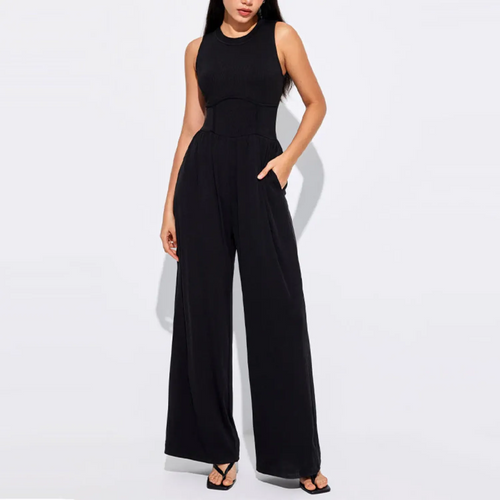 Mode- Schwarzer Jumpsuit