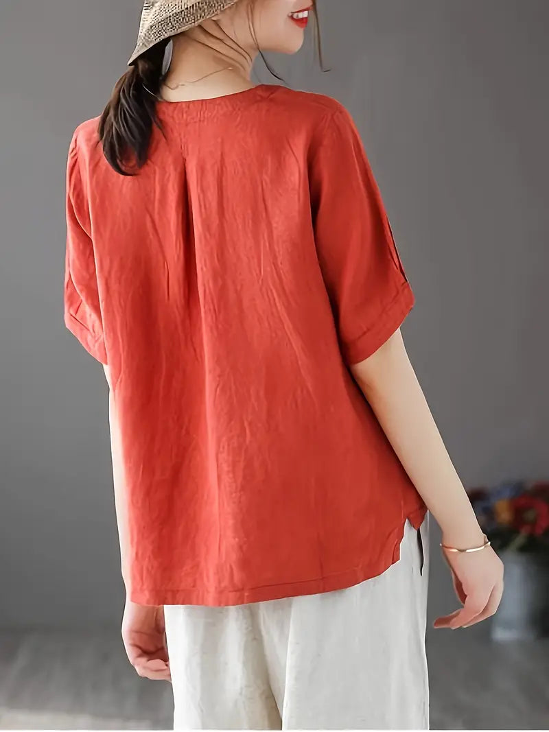 Heidi-Mode | Bluse mit Blumenstickerei und Knopfverschluss Vorne