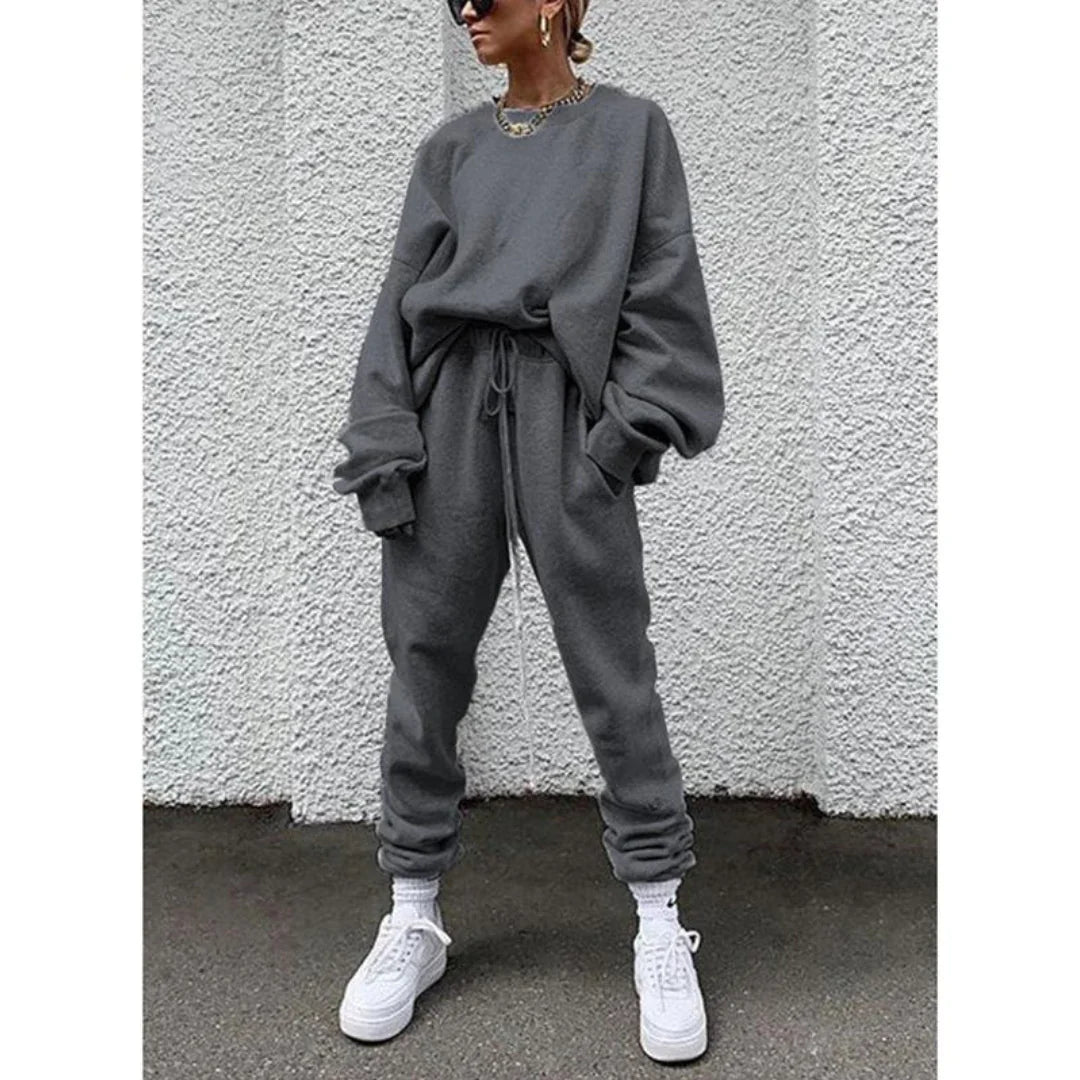 Heidi-Mode | Gemütliches Sweatshirt und Jogger-Set In Übergröße