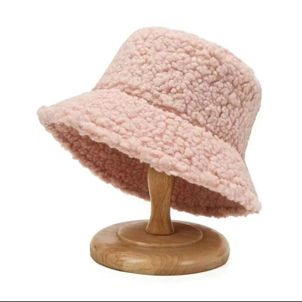 Heidi-Mode - Schicker Herbst Teddy Bucket Hat für Frauen