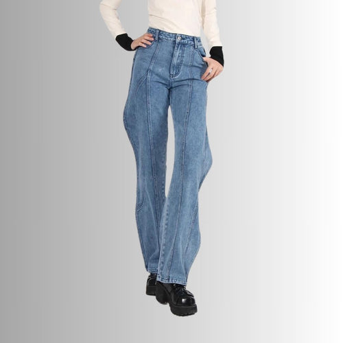 Heidi-Mode - High Waist Jeans mit geschwungenen Nähten