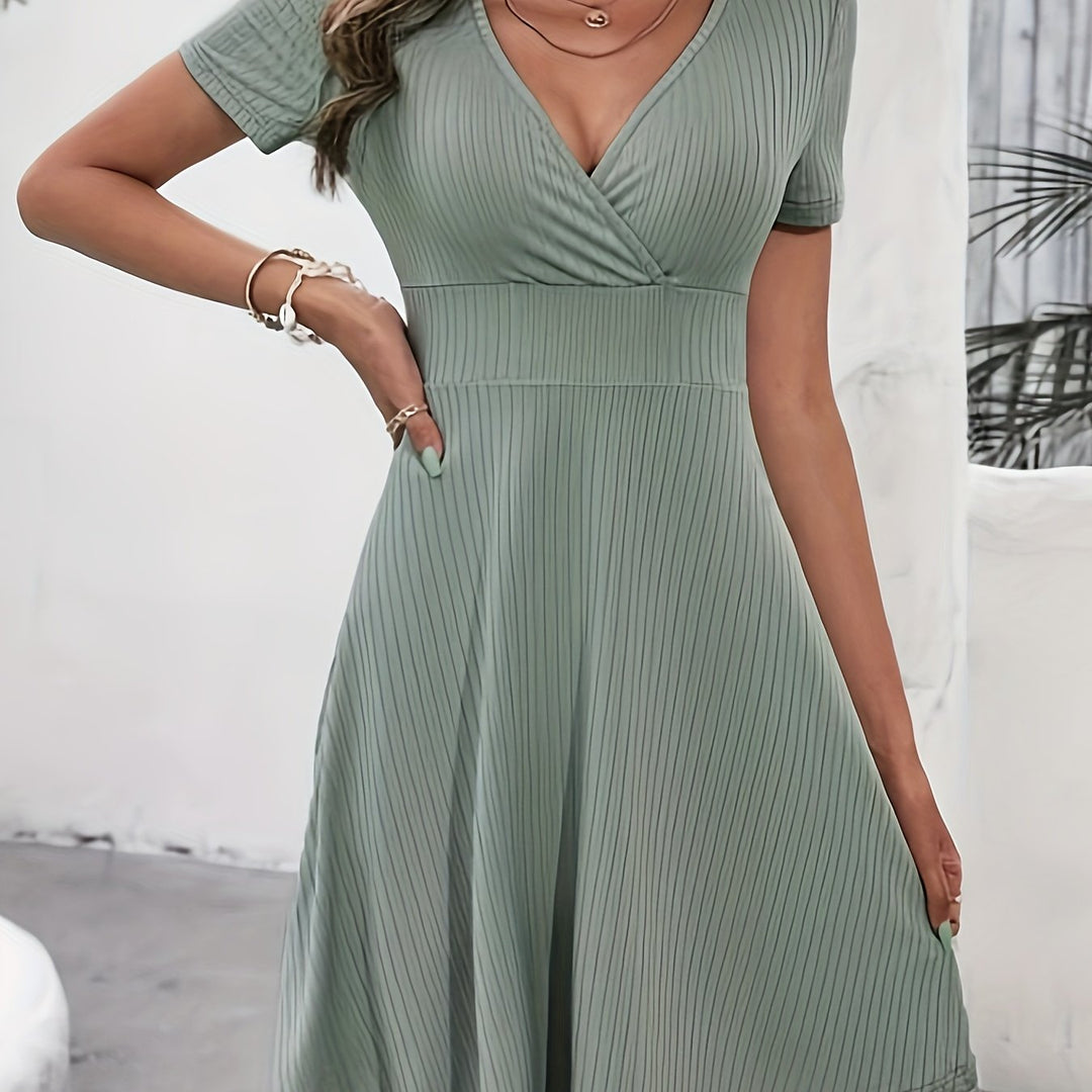 Heidi-Mode | Sommerkleid für Damen mit V-Ausschnitt Elegant Tailliert Kurzärmelig