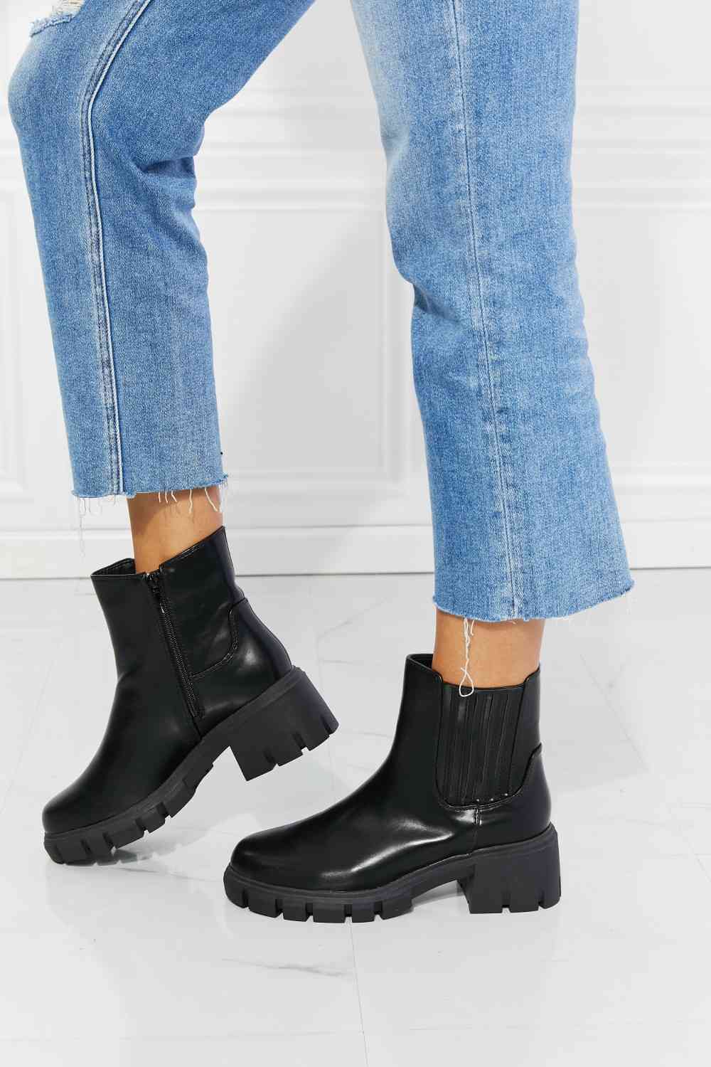 Heidi-Mode | Mmshoes Was Es Braucht Lug-Sohle Chelsea-Stiefel In Schwarz