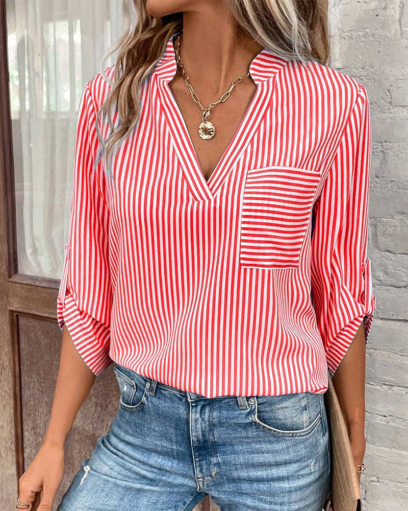 Heidi-Mode | gestreiftes Shirt mit V-Ausschnitt und Brusttasche