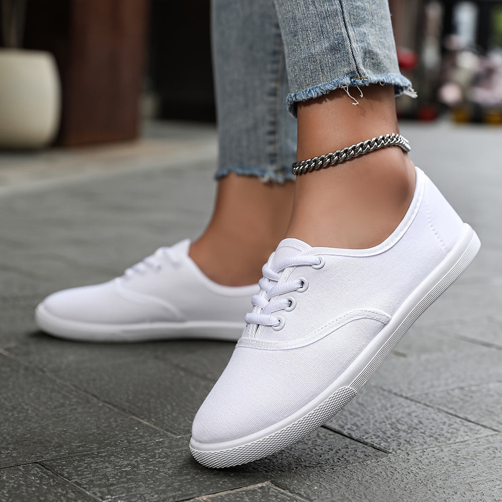 Heidi-Mode | Bequeme Niedrige Canvas Sneakers In Weiß