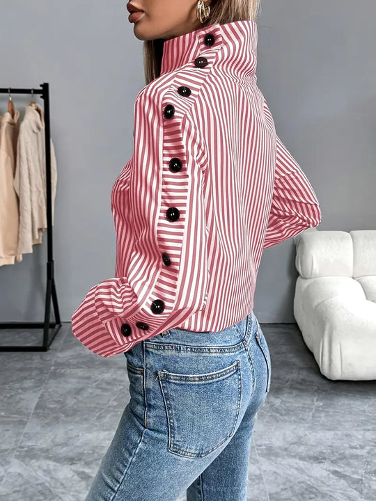 Heidi-Mode | Gestreifte Bluse mit Hohem Kragen