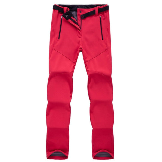 Heidi-Mode | Wanderhosen und Schneehosen